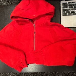 Lululemon scuba half zipped cropped hoodie